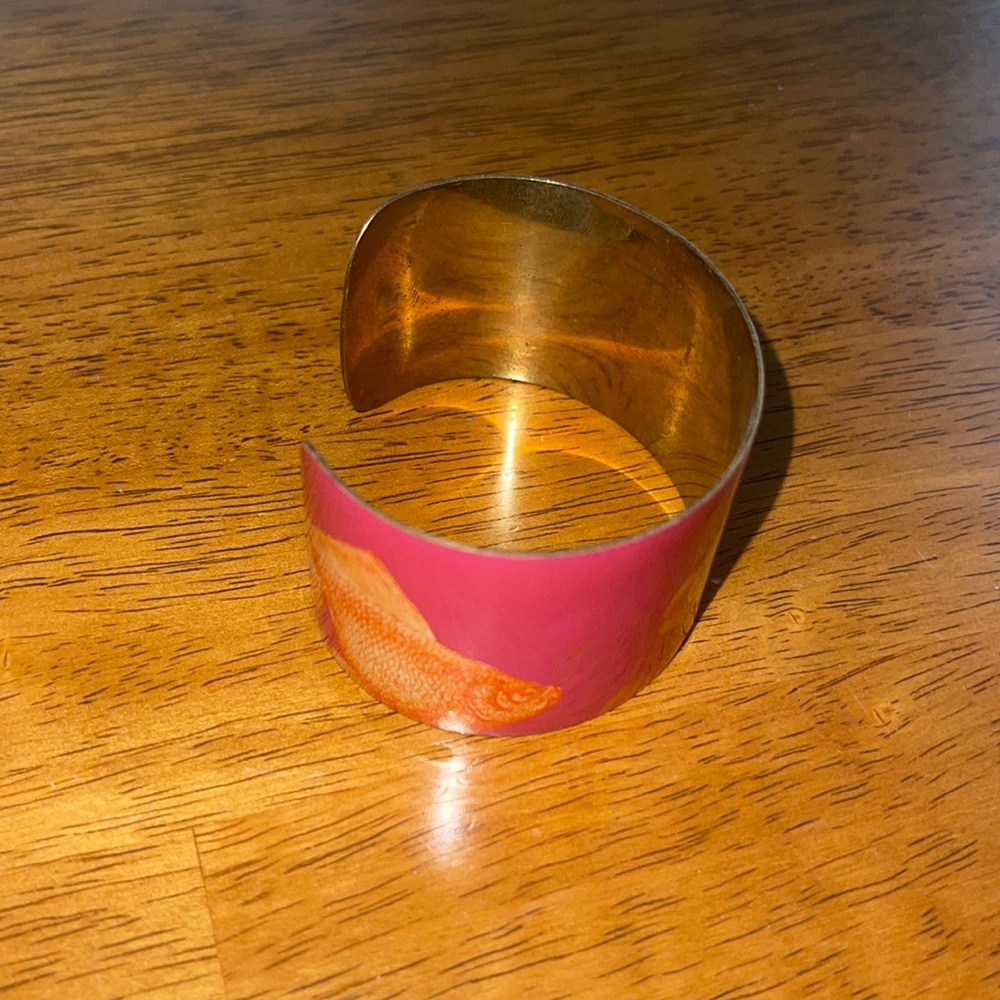 Unique pink fish bracelet